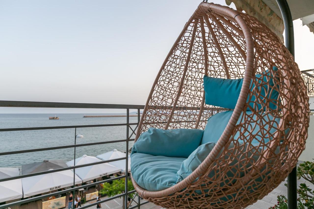 Seafront Kalamata Haven - Blue Luxury Suite 外观 照片
